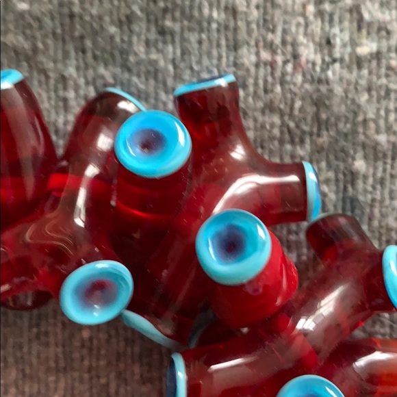 Handmade blown glass coral necklace . - Picture 3 of 6